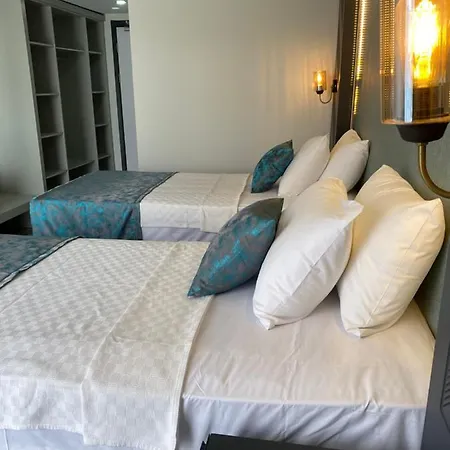 Hotel Anya