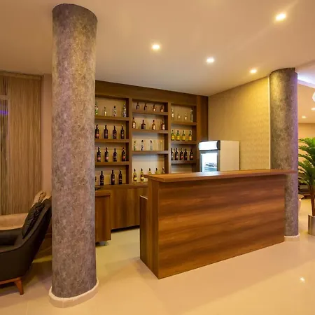 Anya Hotel *