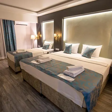 Anya Hotel *