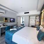 Anya Hotel