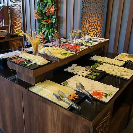 Anya Hotel