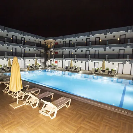 Anya Hotel *